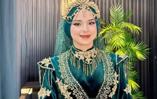 Karın ağrısı şikayetiyle gittiği hastanede hayatını kaybetti