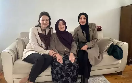 Şehit annesine ziyaret