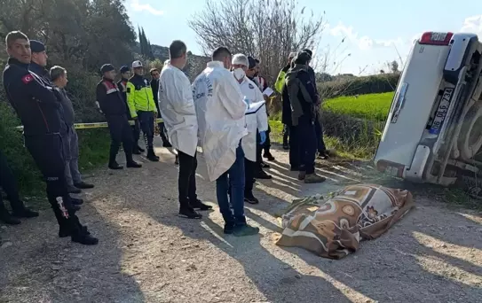 Yaşlı adam tarla komşusunu ezerek öldürdü