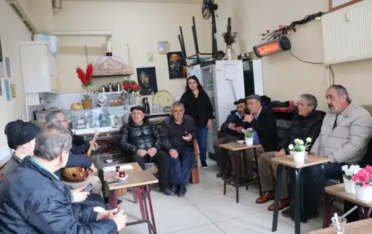 Kadın Aşçıdan Çay Ocağına Cesur Adım