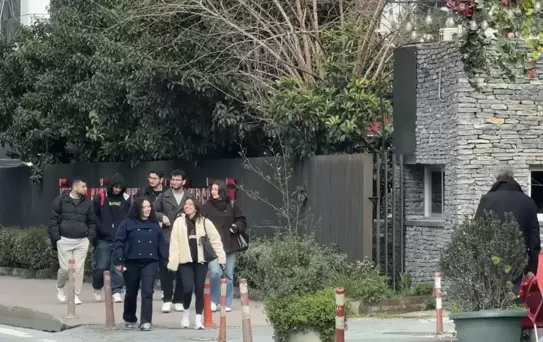 Üniversitede Bıçaklı Kavga: 1 Yaralı