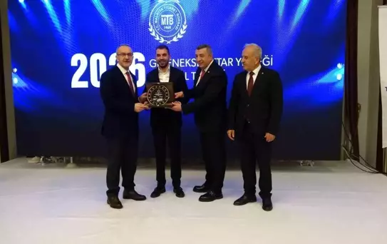 Kuru kayısı ihracatında ilk 10'a giren firmalar ödüllendirildi