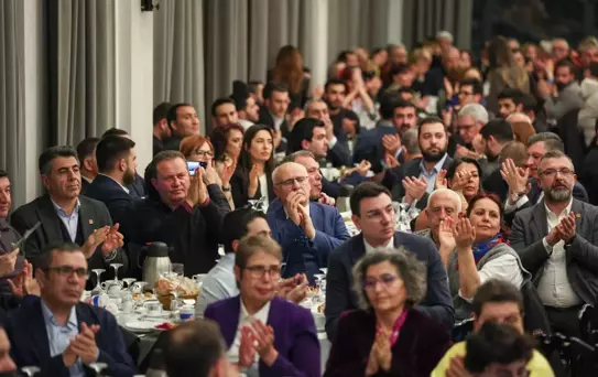 Özgür Özel: Birlikte Güzel Günlere Yürüyeceğiz