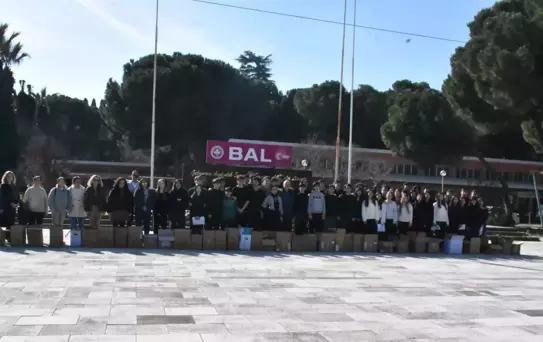 Öğrencilerden Kanserle Mücadeleye Destek