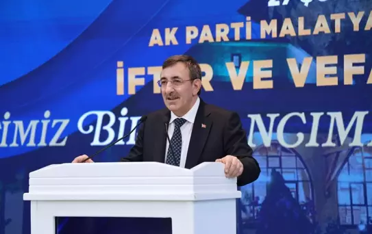 Cevdet Yılmaz: İhracatımız 270 milyar doları aştı