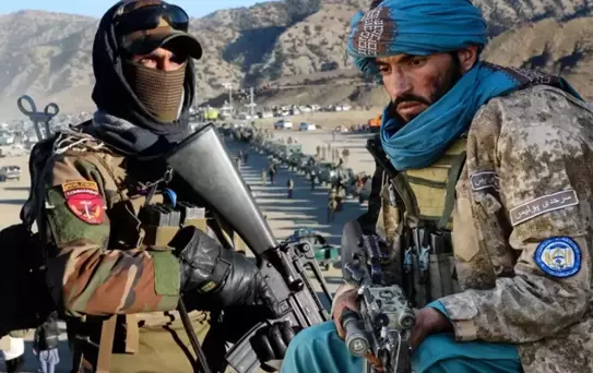 Dünyayı tedirgin eden savaşta Afganistan'dan Pakistan'a zeytin dalı