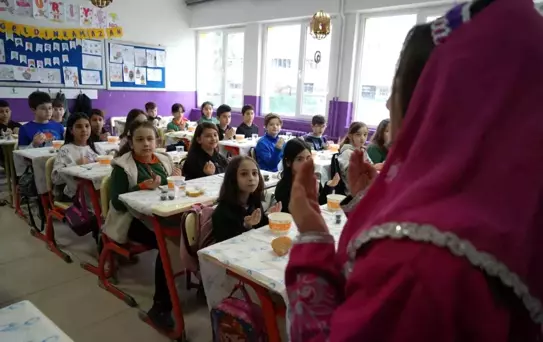 Miniklerden Tekne Orucu Coşkusu