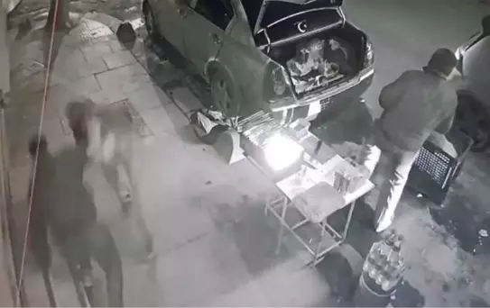 Sultangazi'de Silahlı Saldırı