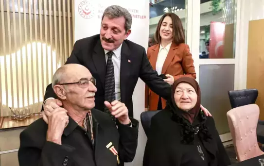 Vali Tavlı: 'Şehitlerimizin emanetlerini baş tacı etmeyi samimiyetle sürdüreceğiz'