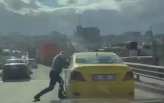 Beylikdüzü'nde Sürücü Kavgası