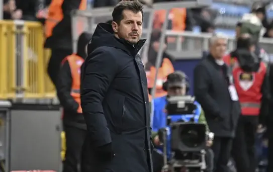 Emre Belözoğlu'ndan istifa çağrılarına yanıt