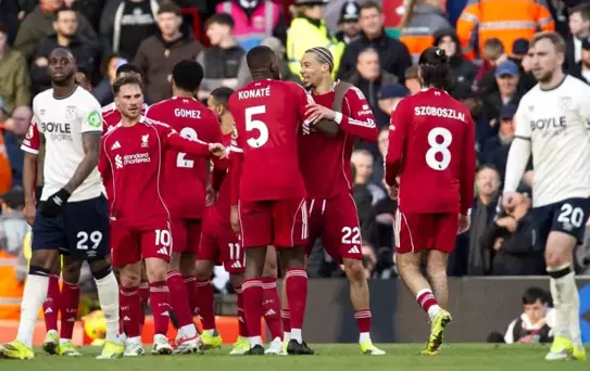 Liverpool 5-2 ile West Ham'ı Geçti
