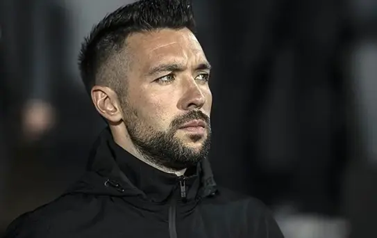 Önüne geleni yeniyor! Farioli'nin Porto'sunu tutabilene aşk olsun