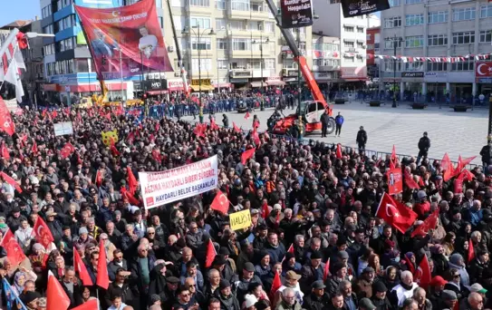 Özgür Özel: İran için dikkatli diplomasi şart