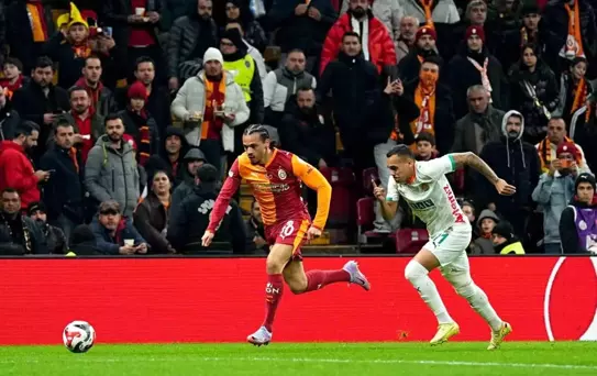 Galatasaray, Alanyaspor'u 3-1 Yendi