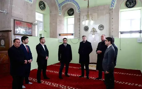 Vali Akmeşe Altunhisar'da vatandaş ve esnafla buluştu