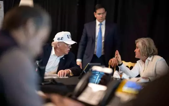 Trump İran Saldırısını İzliyor