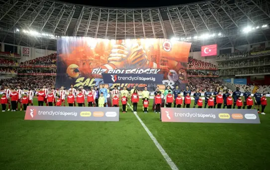 Fenerbahçe'de sakatlık kabusu bitmiyor: Semedo oyuna devam edemedi