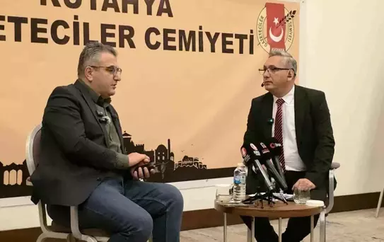 Kütahya'da İftar Programı ve Söyleşi