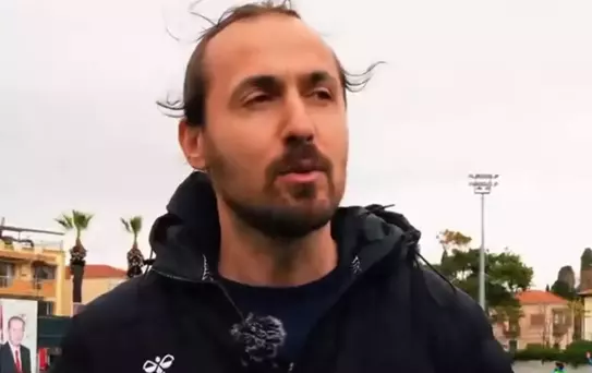 Maçın üzüntüsünü derinden yaşayan teknik adam, eve dönüş yolunda trafik kazası geçirdi