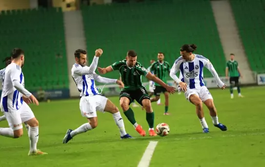 Sakaryaspor ve Sarıyerspor golsüz berabere