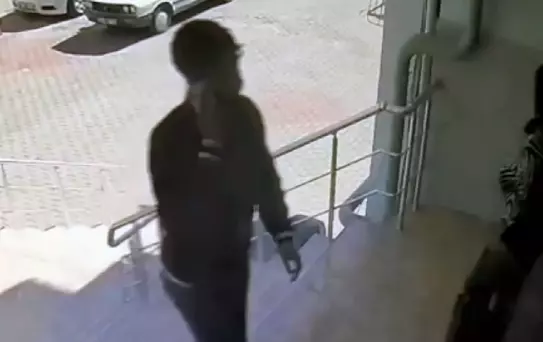 Adana'da Dolandırıcılık: Üç Kişi Tutuklandı