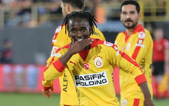 Alanyaspor'u mağlup eden Galatasaray, kupada 4'te 4 yaparak çeyrek finale yükseldi