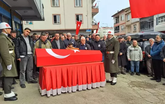 Erzincan'daki Motosiklet Kazasında Astsubay Hayatını Kaybetti