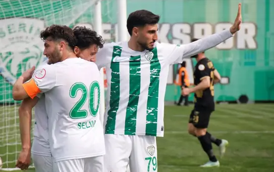 Kümede kalmaya çalışan Serikspor'a bir darbe de FIFA'dan