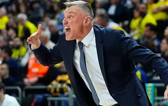 Sarunas Jasikevicius ve ekibi, mahsur kaldıkları ülkeden Türkiye'ye geri dönüyor