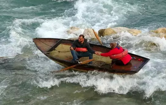 Adana'da Balon Dizmek İsterken Akıntıya Kapıldılar