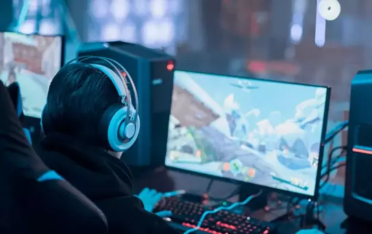 4 gün 3 gece boyunca uyumadan oyun oynamanın bedelini ağır ödedi