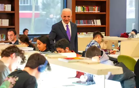 Başkan Yıldırım'dan öğrencilere müjde: YKS'ye giriş ücretleri bu sene de Ümraniye Belediyesi'nden