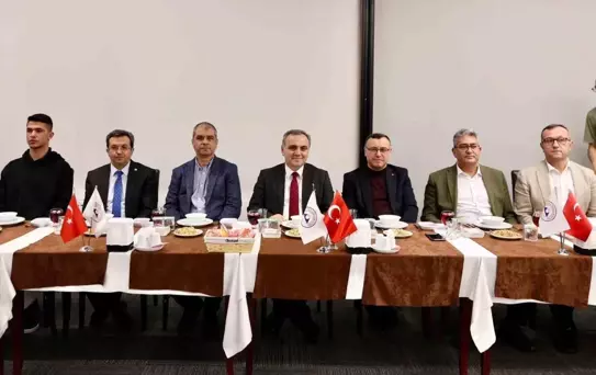 Başsavcı Korkmaz ve Rektör Prof. Dr. Altun, özel ihtiyaçlı öğrenciler ile iftar yaptı