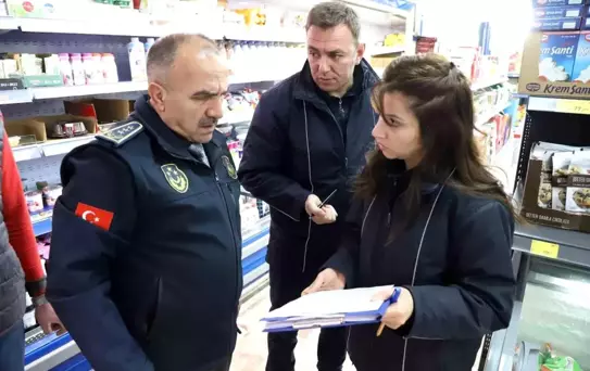 Erzincan'da 80 markete zabıta denetimi