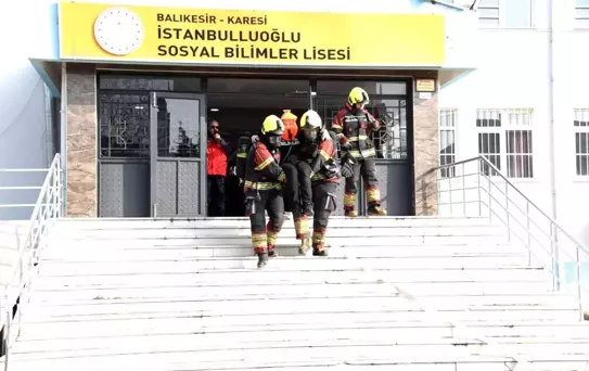 Karesi'de 413 öğrencili dev deprem tatbikatı