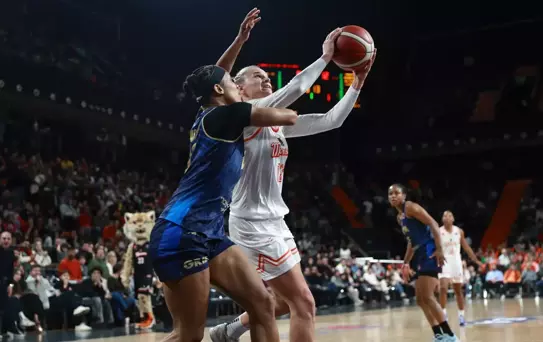 ÇBK Mersin Finale Yükseldi