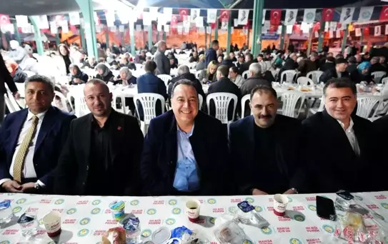 Ramazan'ın bereketi Demirci'de paylaşıldı