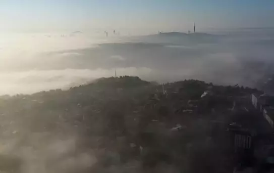 İstanbul'da sis etkili oldu: Fatih Sultan Mehmet Köprüsü görünmez oldu