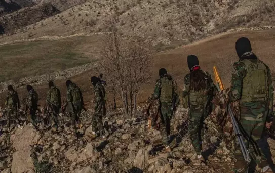 ABD basını: İranlı Kürt milisler İran'ın kuzeybatısında kara saldırısı başlattı