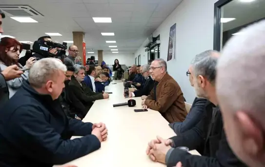 Başkan Yapar, basın mensuplarıyla iftar sofrasında bir araya geldi