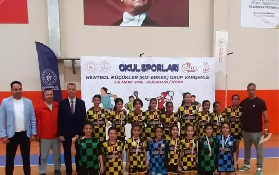 Başkan Zencirci Neşetiye Kız Hentbol Takımını tebrik etti