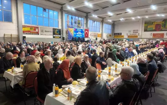 Bosna Hersek ile Türkiye ekmeğini iftar sofrasında paylaştı