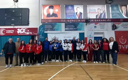 Gençler dart müsabakaları sona erdi