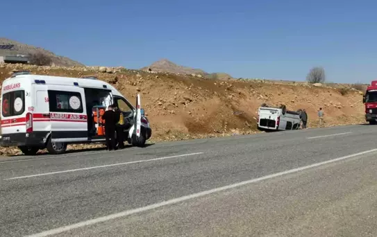 Batman'da Minibüs Takla Attı: 1 Yaralı