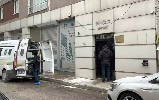 Koca Eşini Boğarak Öldürdü, Sonra Kendini Attı