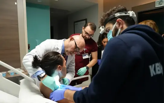 İstanbul'da Başarıyla Tümörü Alınan Adam Sağlığına Kavuştu