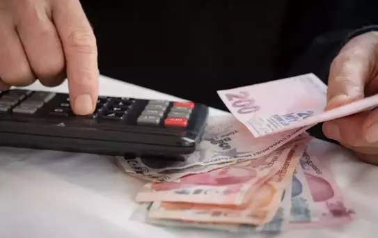 Memurlar da emeklilere tanınan haktan faydalanmak istiyor