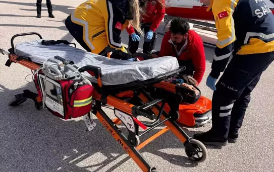 Yoğun Kar, Hava Ambulansıyla Kurtardı