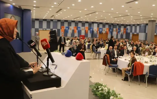 Özlem Zengin: Dünyada Hukuk Ayaklar Altında